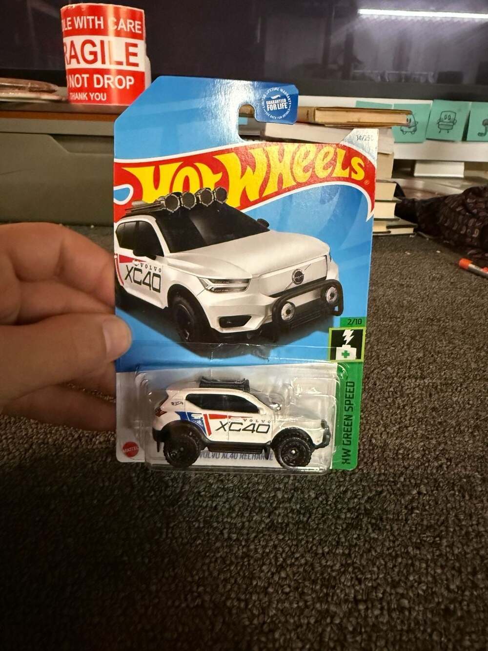 Hot Wheels 2024 HW Green Speed Series #14 Volvo XC40 Recharge White w/ BLs